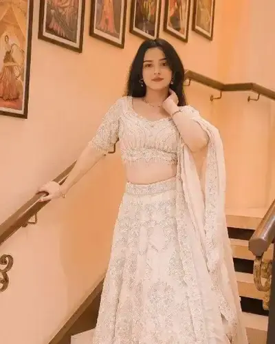 Escort Wardha